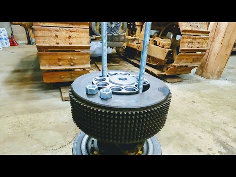 Caterpillar D4 steering clutch and bevel shaft rebuild (part 1 of 2)