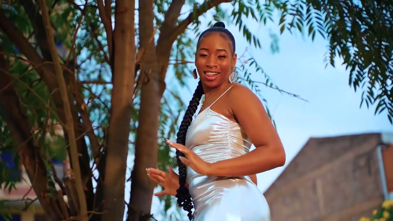 TESA TENA by PACHO BOY ft DAMIAN SANYA (Official Music Video)