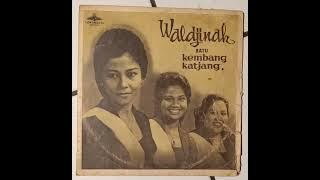 Waldjinah, S. Bekti, S. Harti & Orkes Krontjong Bintang - Kembang Katjang