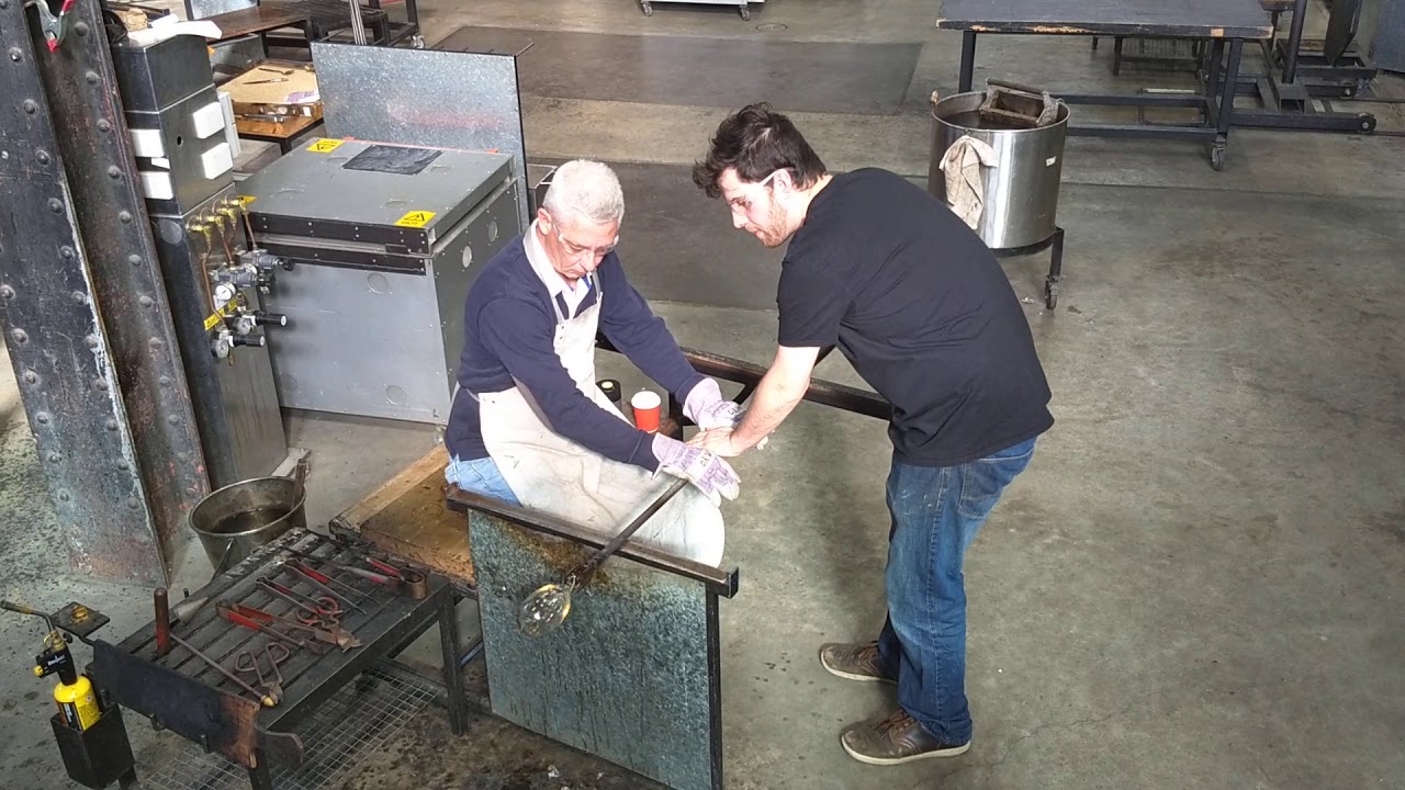290718 Canberra glass making(3) YouTube