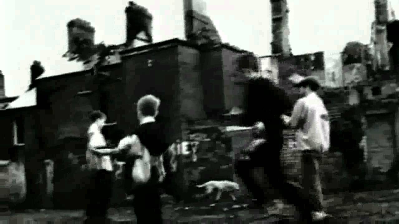 The Cranberries - Zombie (Official Music Video) 