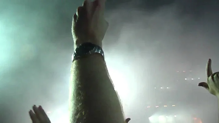 Underworld 'Born Slippy' @ Privilege CREAM IBIZA 2...