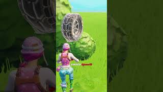 Peely hid behind a bush #fortniteshorts #shorts