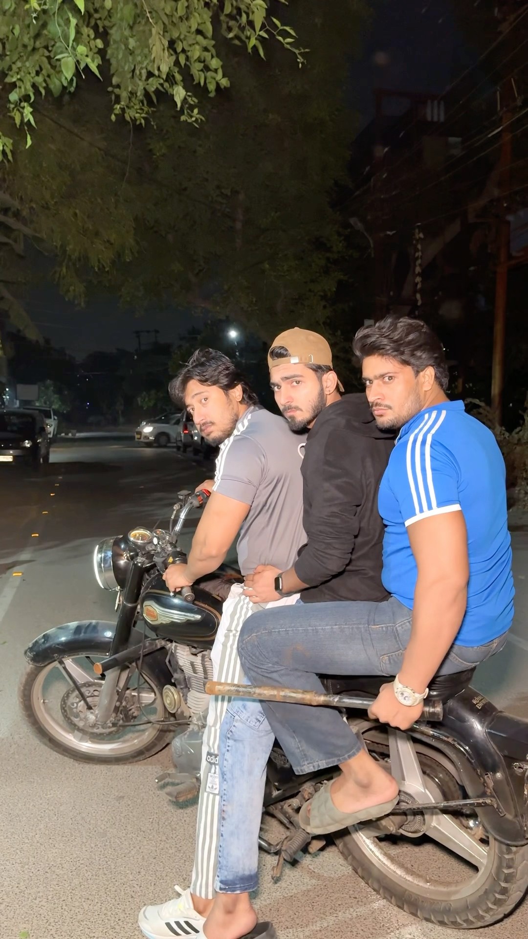 Me to fas gya??#foryou #shortsvideo #shorts #comedy #funnyshorts #ytshort #gulfishangour #trending