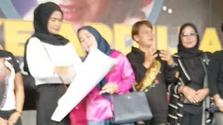 KOK SUARA NIKENYA MASIH ADA?? (LADY AVISHA) (Part 2)