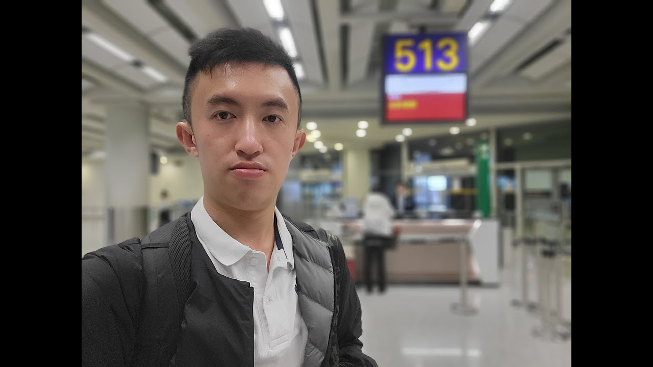 Air China Airbus A321-200 Economy Class: CA118 from Hong Kong (HKG) to Beijing (PEK)