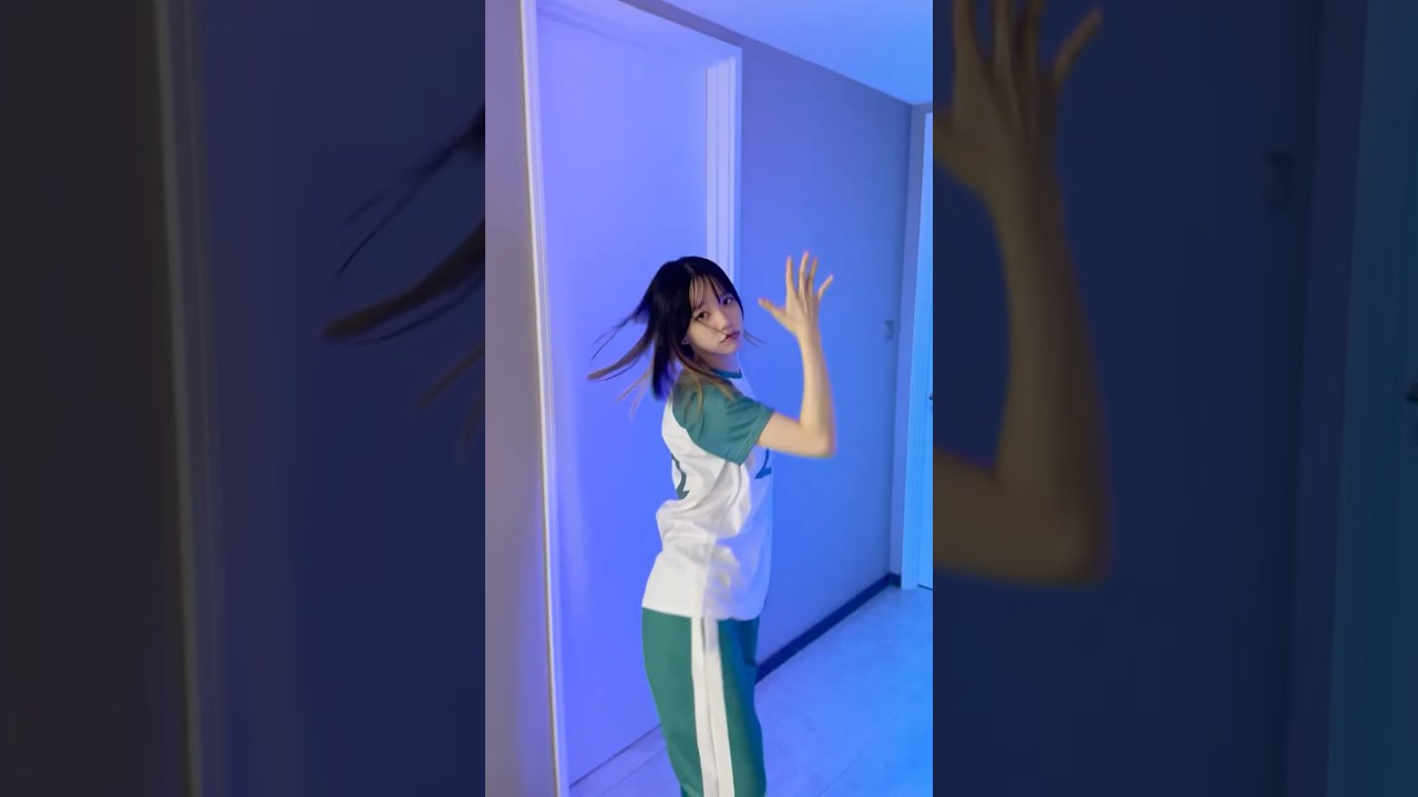 Don’t laugh when she acts tough, she just doesn’t want to look weak#squidgame #player222 #dance