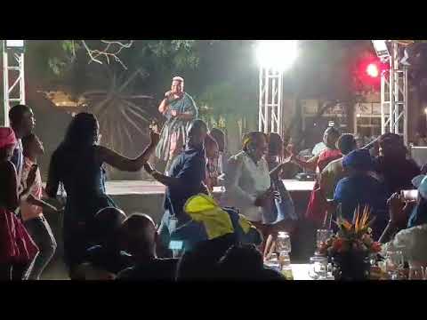 Maxy KhoiSan   Hellow My Baby  Performance Snippet