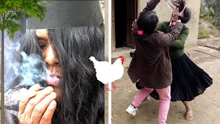 Cuando Te Invitan Caldito De Tu Propia Gallina.