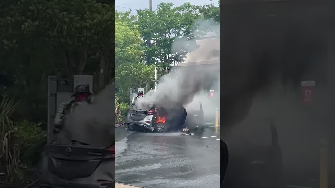 Chargepoint EV station: Car caught on fire while charging - 2019 Nissan Leaf