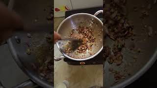 Quick Chilli Garlic Pasta Recipe 🍝🤤⏱️#1minuterecipe #collegemeals #lazycooking #quickdinner