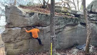 Main Area Reverse Traverse V6 Stone Fort