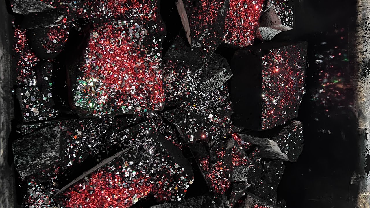 Here is a bucket of I have no idea😂😂 just some random chalk. 😂 Please like and subscribe ❤️