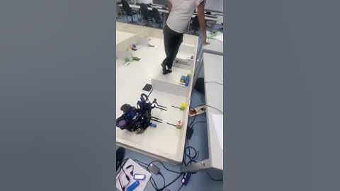 ¡Un vistazo a cómo prepare  mi robot para la competencia de robótica móvil, Wordlskills!
