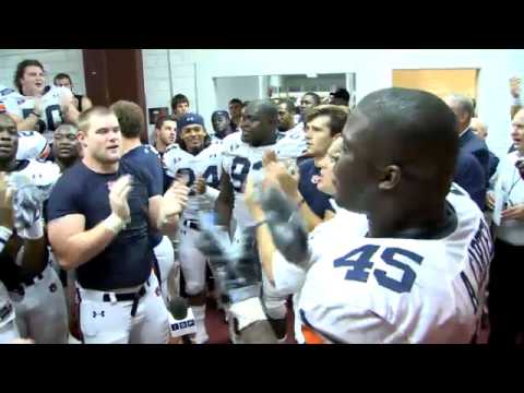 Auburn Football Sings "Lean on Me"