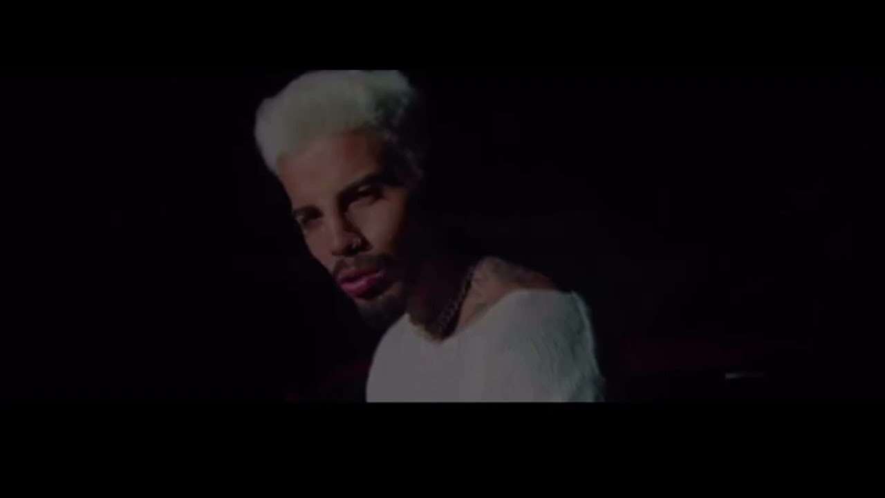 Rauw Alejandro & Chencho CorleoneDesesperados (Letra oficial ) - YouTube