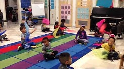 Kindergarten Music Class Exploring Instruments and Form  - Durasi: 3:00. 