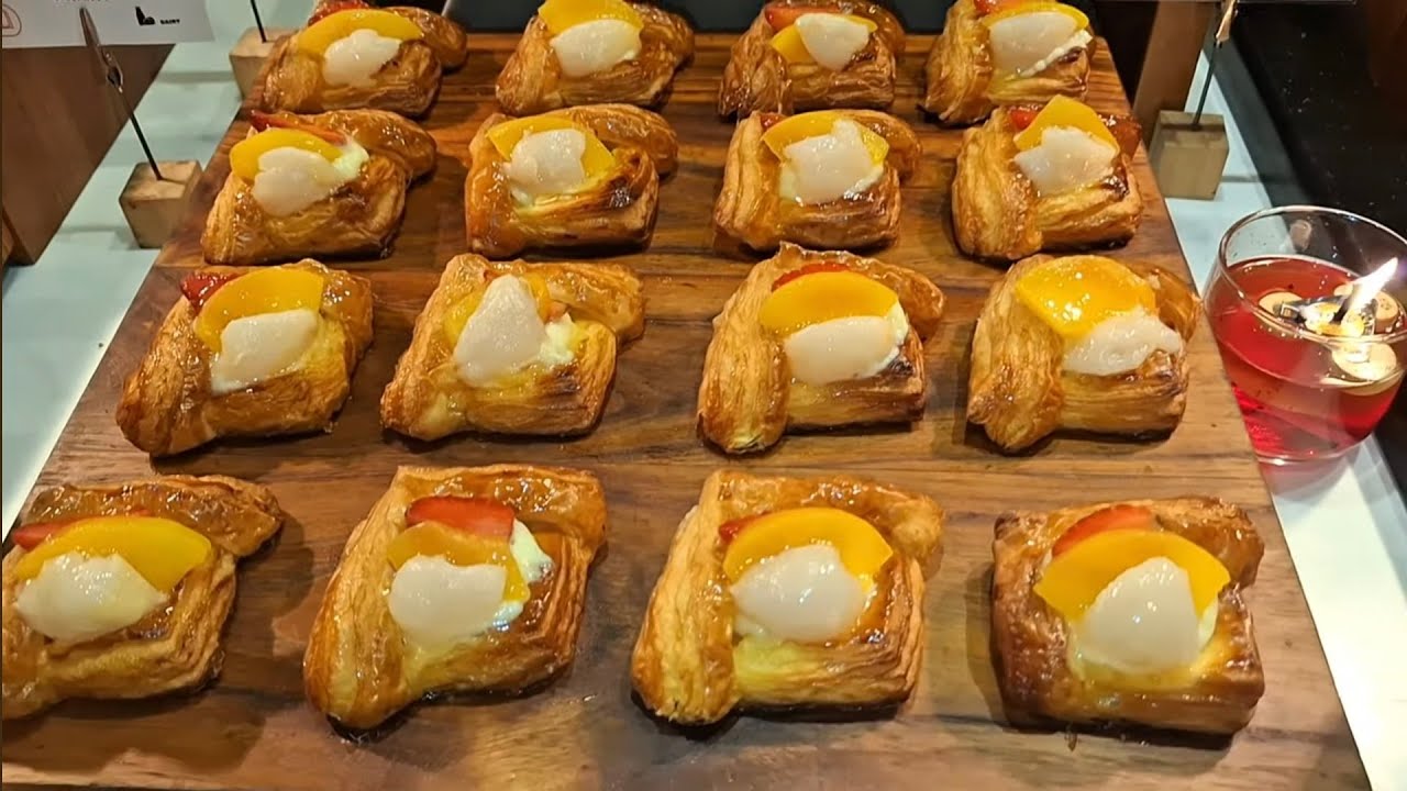 BUFFET BREAKFAST AT SHERATON JAKARTA SOEKARNO HATTA AIRPORT, COMPLETE VIDEO