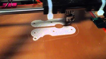 Short Printer Test with new Opto Endstop and leveld Bed