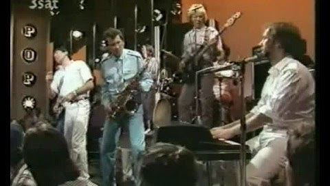 ROXY MUSIC Same Old Scene TV Performance