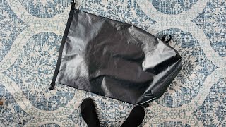 YZY GAP ENGINEERED BY BALENCIAGA DRY BAG QUICK REVEIW #YZY #GAP #BALENCIAGA