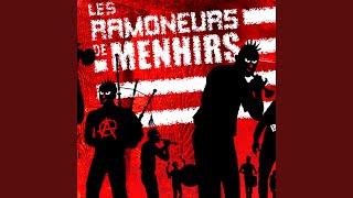 Video thumbnail of "Les Ramoneurs de menhirs - Porcherie"