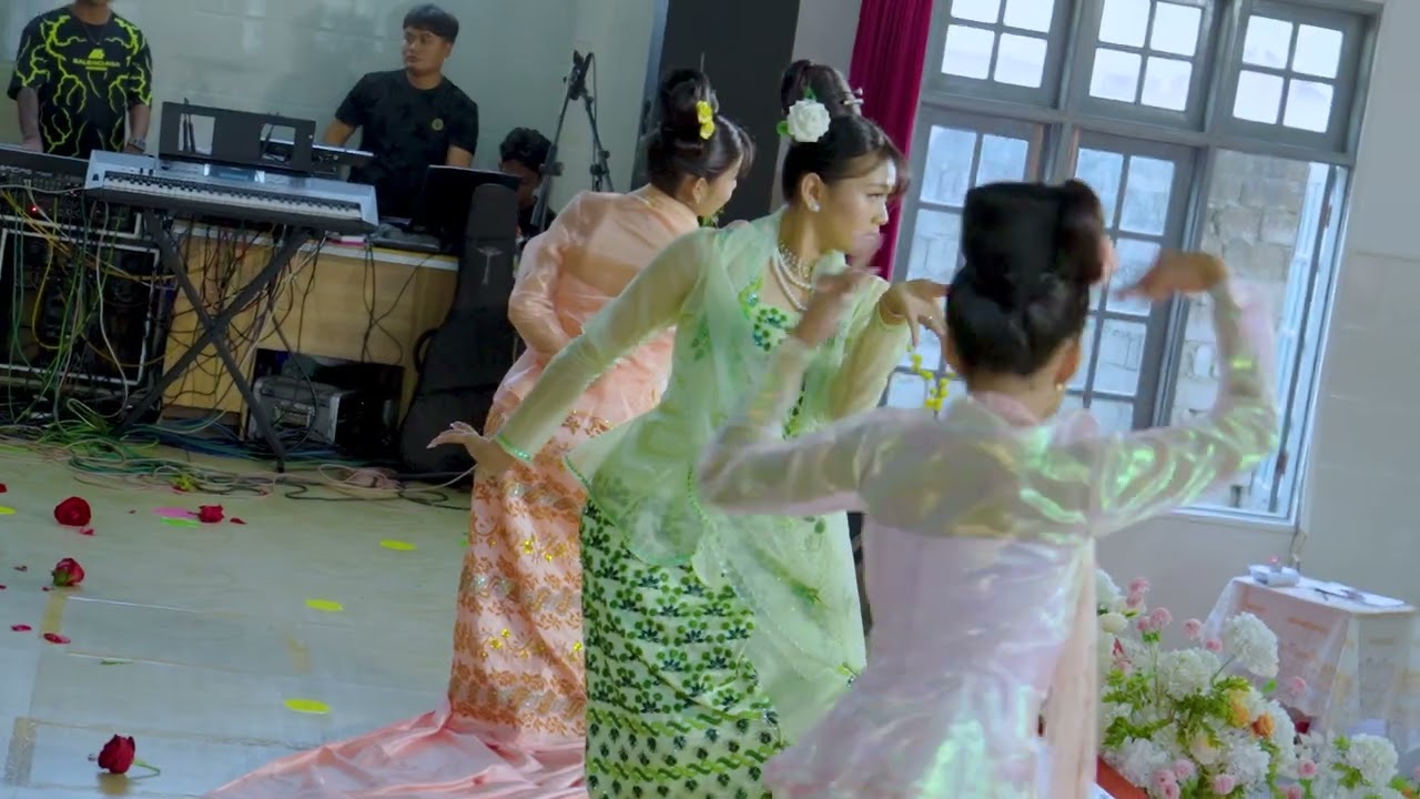 မှုံရွှေရည် (P.I.S Award Ceremony 2026)