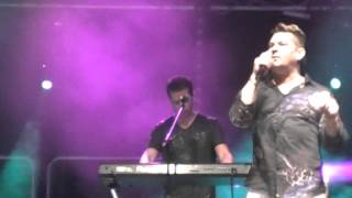 AKCENT - PRZEZ TWE OCZY ZIELONE ( WŁADYSŁAWOWO 2014 )