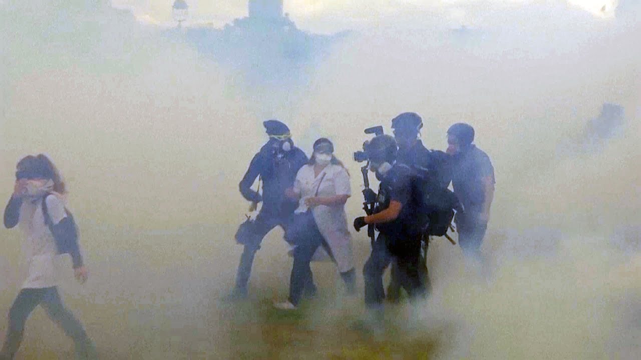Paris police fire tear gas at health worker protest