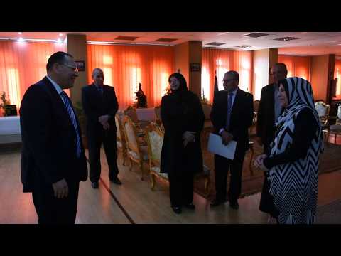 محافظ الشرقية يهدى الأم المثالية بالديوان العام رحلة عمره للأراضى المقدسه