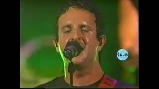 Molotov- Gimme Tha Power (premios mtv latino 2004)