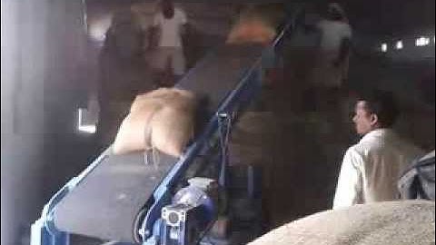 Mobile Bag Stacker - Stacking Height 12 Feet