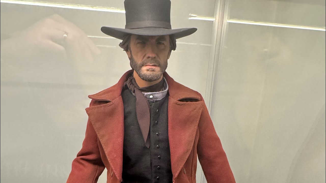 Sideshow Pale Rider Sideshow - Pale Rider 1/6 Figure Unboxing - YouTube