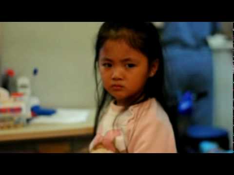 發脾氣中的Chloe8.12.09_xvid.avi