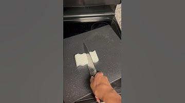 How to make your Magic Erasers last longer. #cleaning #cleaningtips #cleaninghacks #cleaningservice