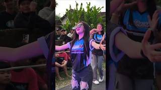 Download Lagu sek asek bersama dancer cantik 💃 MP3