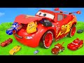 Vlad change wheels Nikita toy car