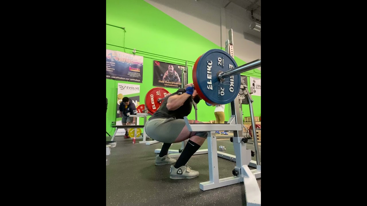 W1D1: comp squat (top set)