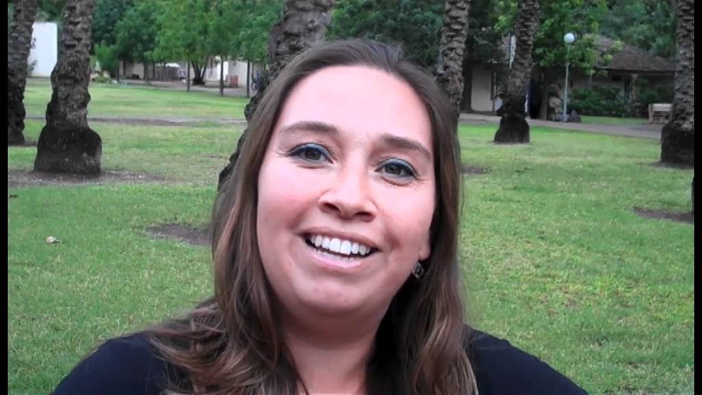 Which Country Is She From 9 Day 326 YouTube