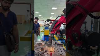industrial Robot #WeldingRobot #robot #robotfactory#Programming-free spraying robot#Six-axis robot