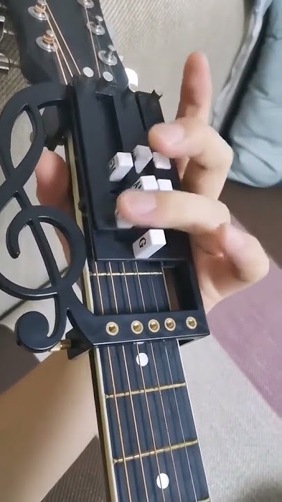 Do you think this video is fake? 🤔💬 (cr: reviewdanguitar on TikTok)