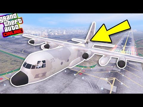Gta 5 ITA - Atterrare sopra un aereo con la moto volante!! - W/lyon and SpJockey