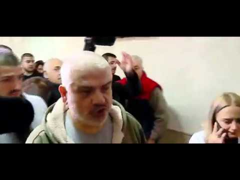 ხმაური და დაპირისპირება სასამართლოზე ზაზა სალარიძესა და კალანდიების ოჯახს შორის