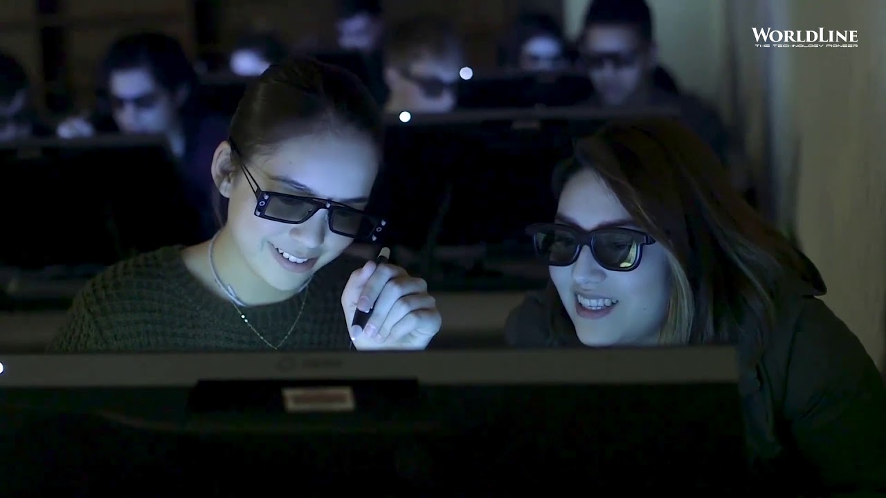 Augmented & Virtual Reality (AR/VR) in Education