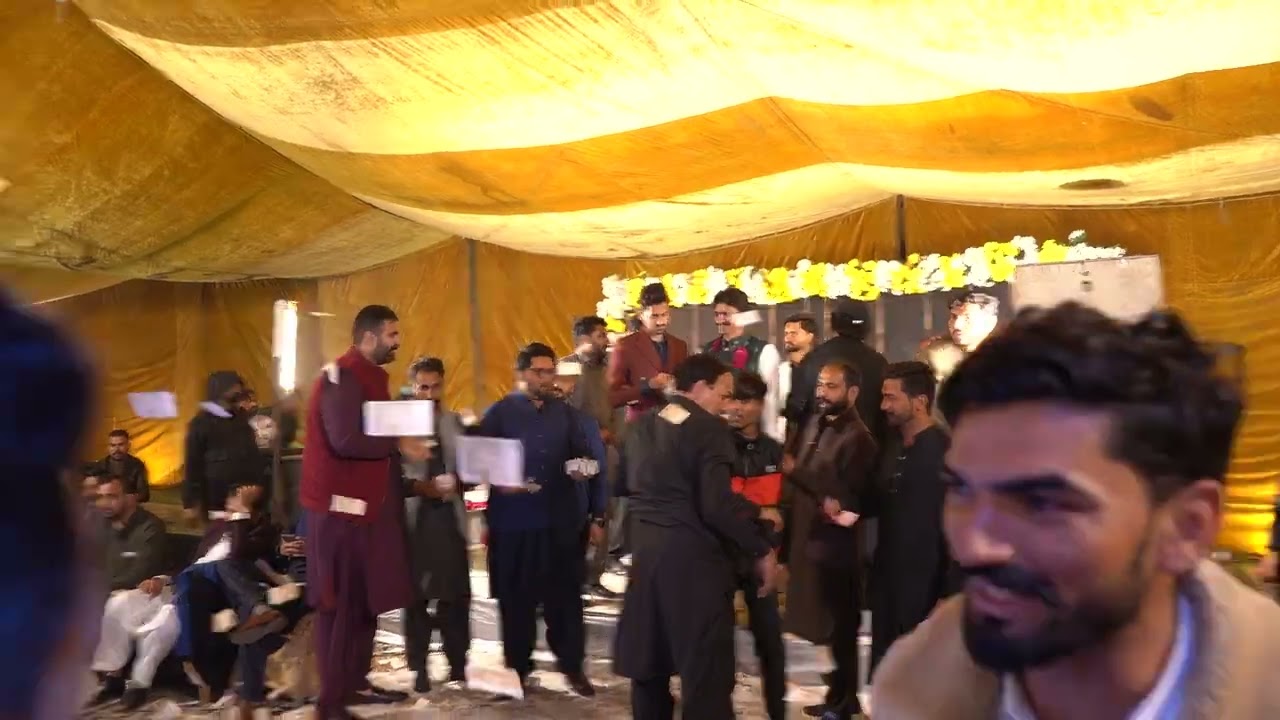 Mehak Malik sir da soda kr baithay C0155