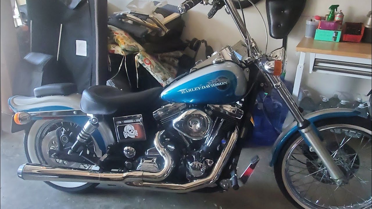 Riding to Garland Mountain on my 1994 FXDWG