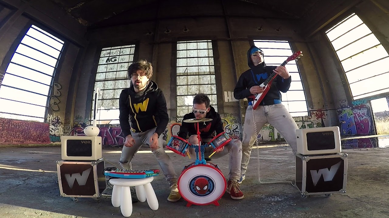 SONG 2 - BLUR // ROCK'N'TOYS SESSIONS #13 - THE WACKIDS