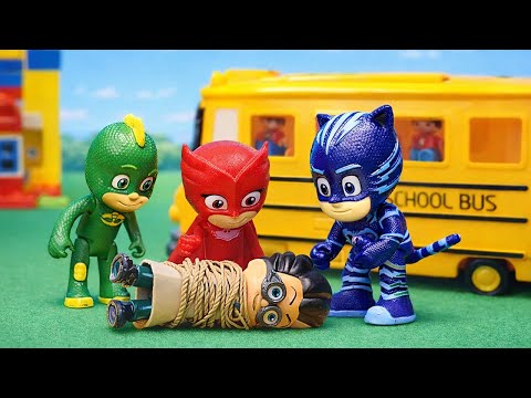 PJ Masks okul servisini güvenli şekilde yerine ulaştırıyor: Romeo’nun planını öğrenelim! Çocuk oyunu