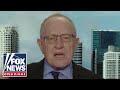 Dershowitz: Shame on Mueller, doesn't have the guts to make a decision