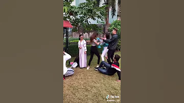 لك اكعد راحة اشبيك ههههههه 